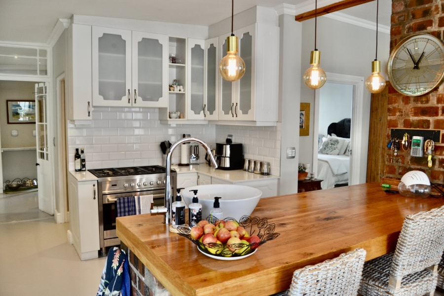 4 Bedroom Property for Sale in Gordons Bay Village Western Cape